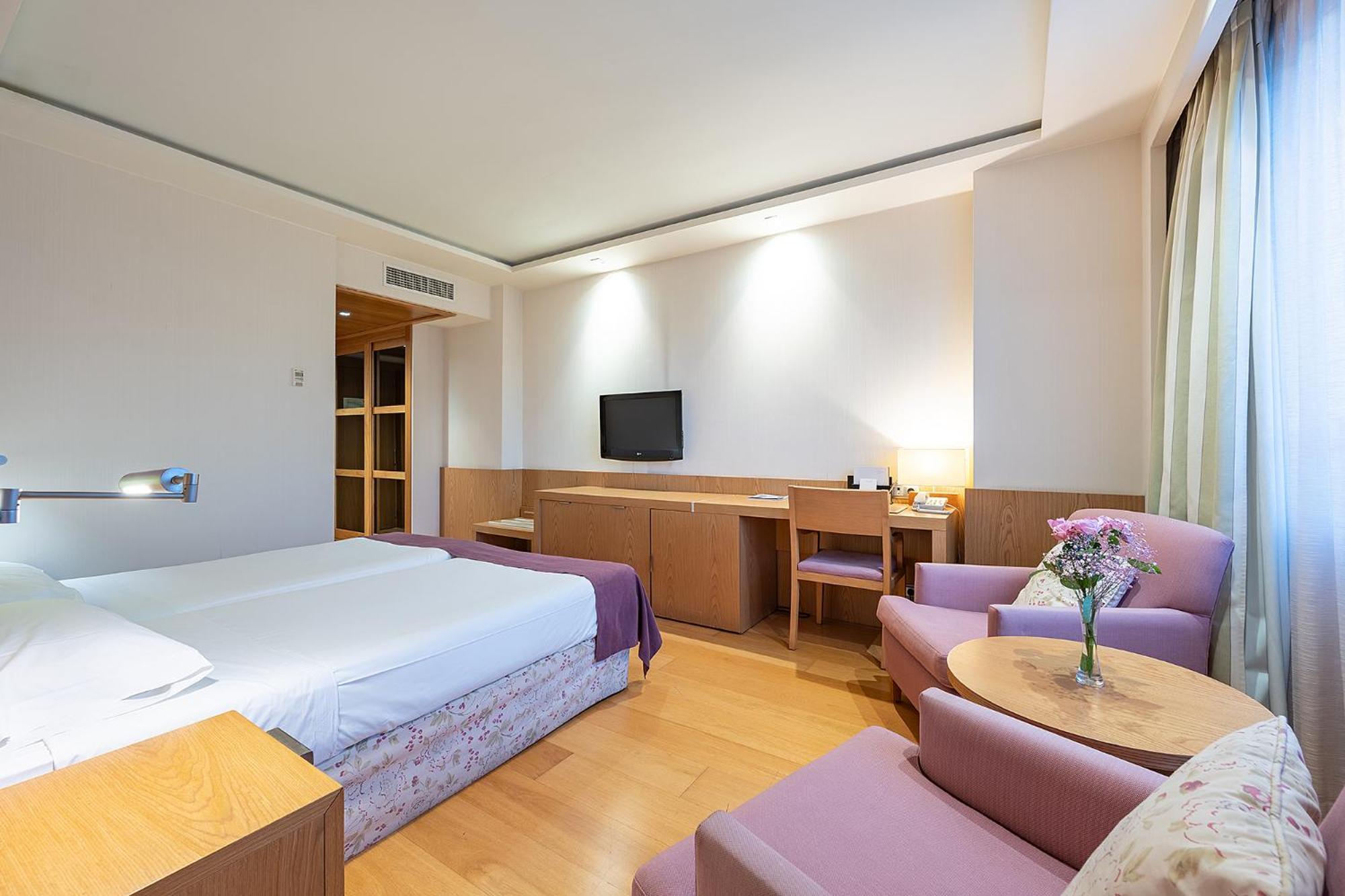 Nelva Hotel